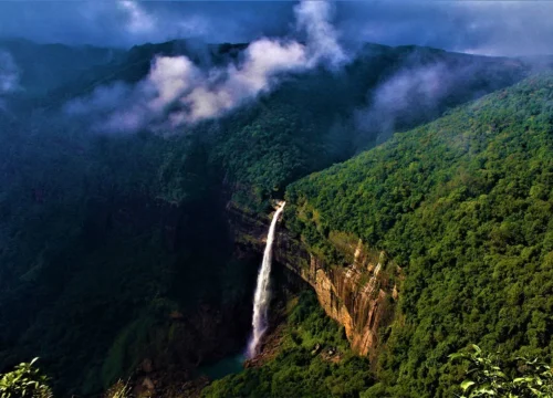 Meghalaya Sightseeing Taxi – Book a Cab for Your Dream Tour